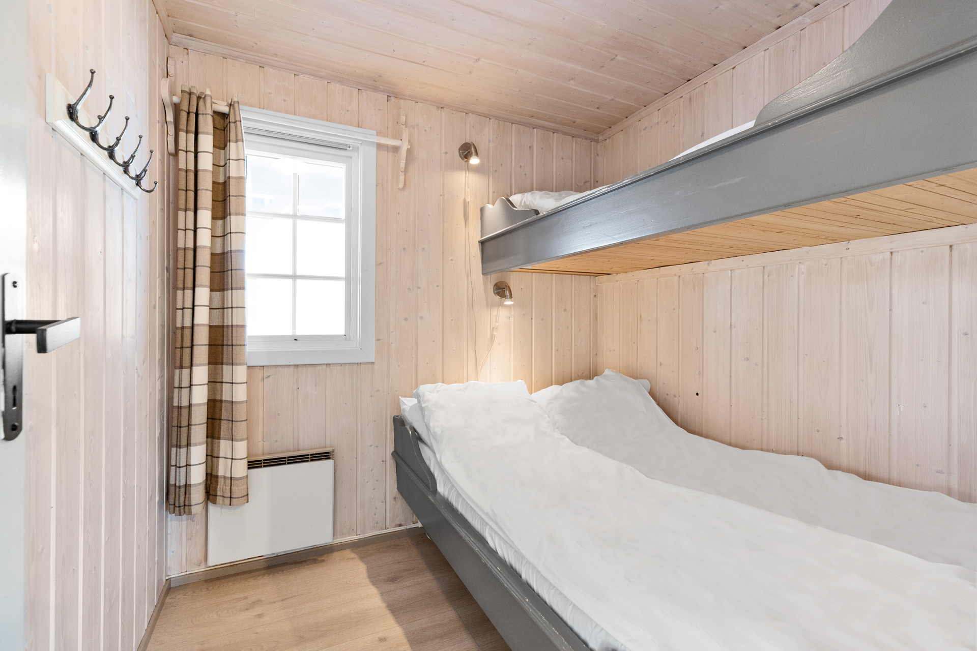 Gomobu Vaset Hytte Soverom 3